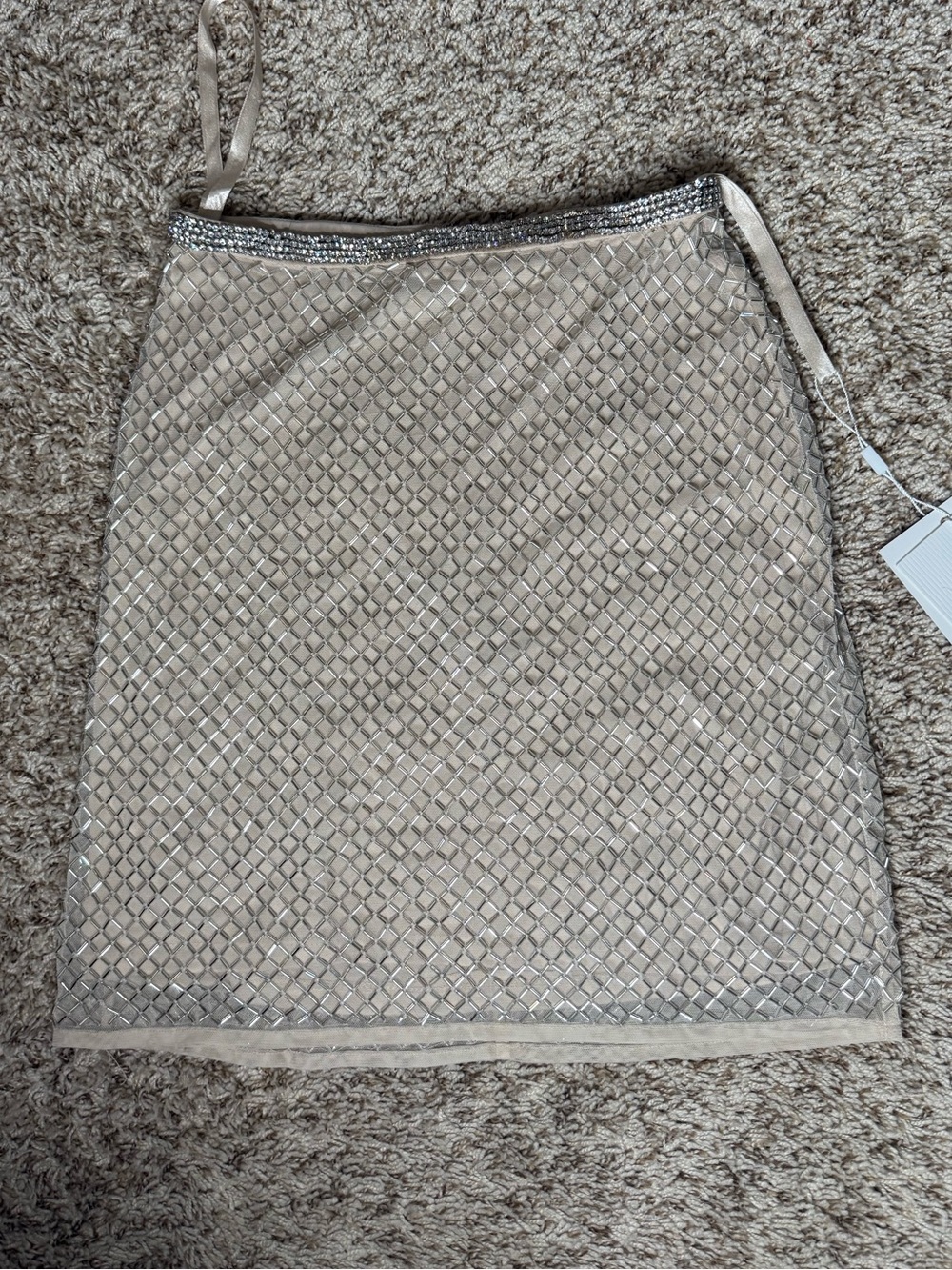 NWTMac Duggal Champagne and Silver Embellished Pencil Skirt - Size 2 - Picture 7 of 12